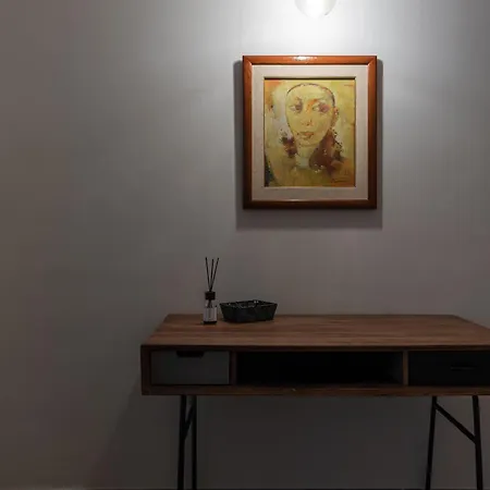 Yv Policlinico Apartment